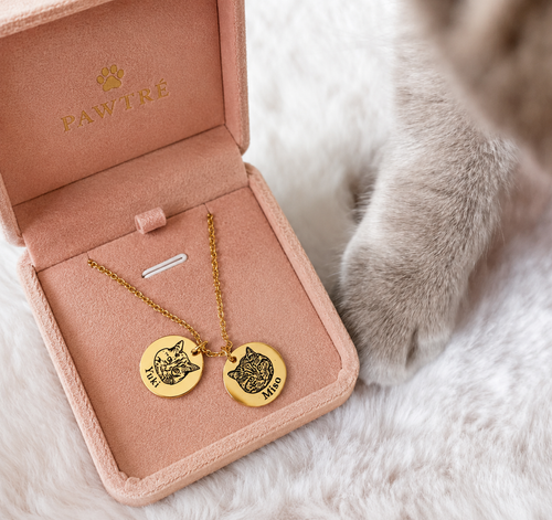 Duo Portrait Necklace