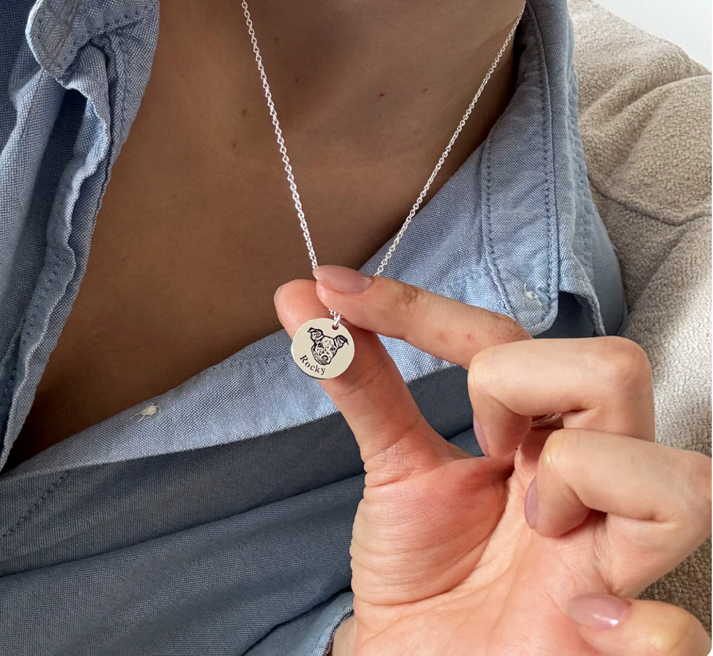 Pawtré Signature Portrait Necklace